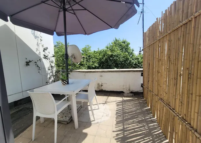 Ani With Fireplace *