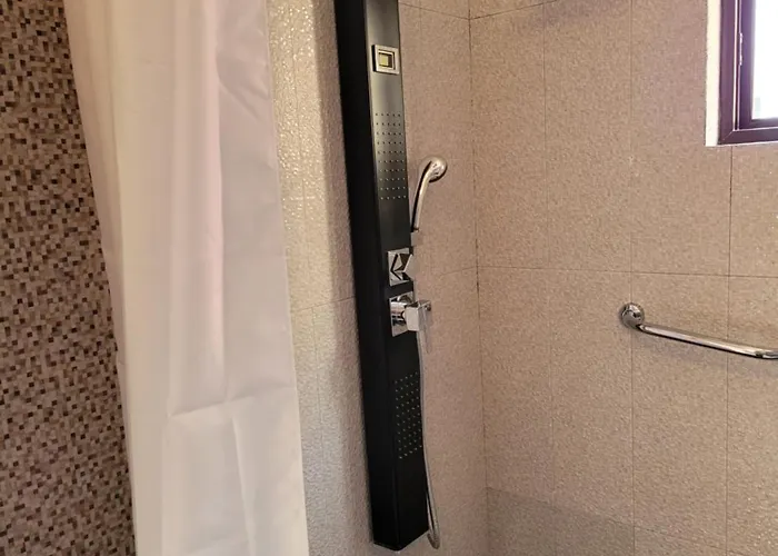 Ani With Fireplace *